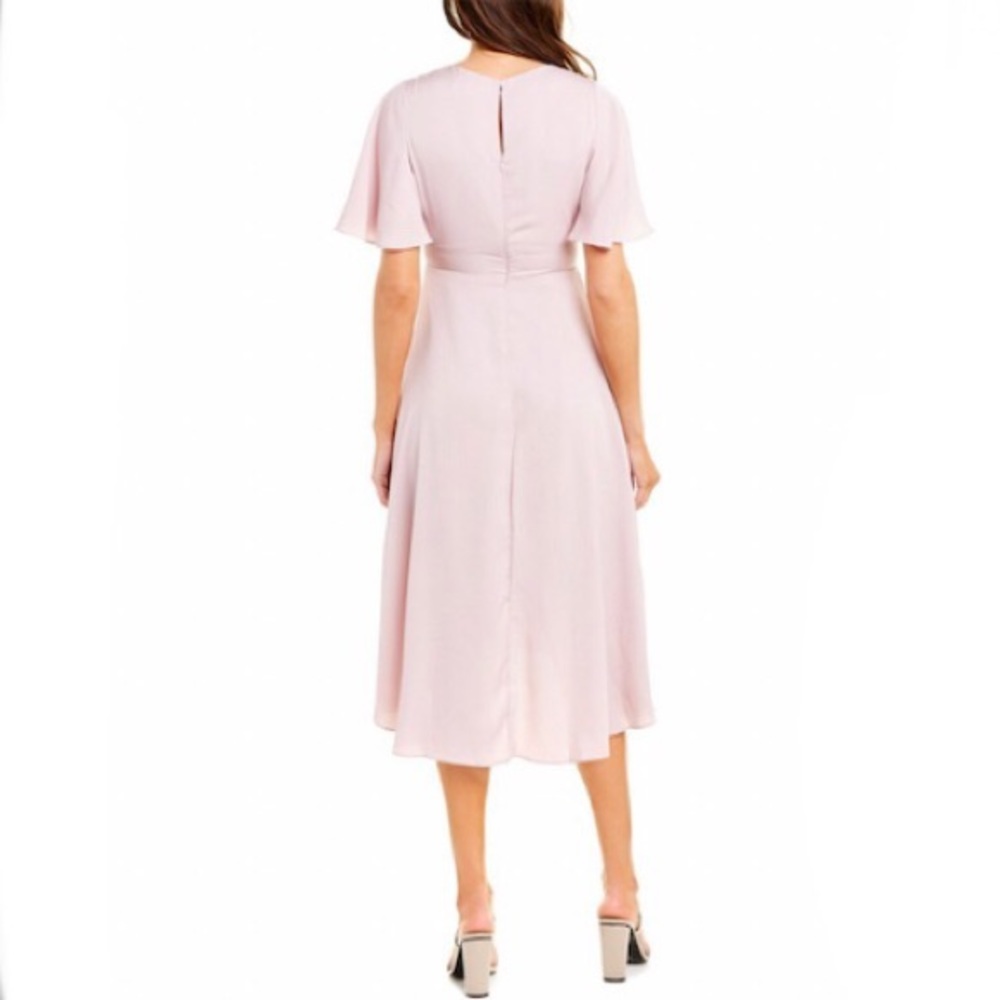 Astr The Label Delaney Flutter Sleeve Midi Dress - image 3